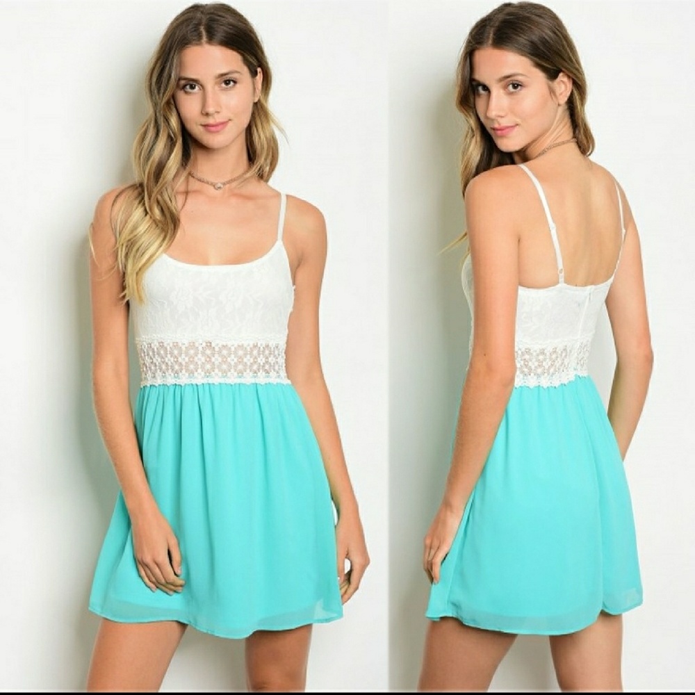 ♨New! Lace and crochet dress
